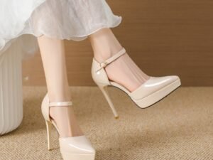 Women Classic Shiny Sandal