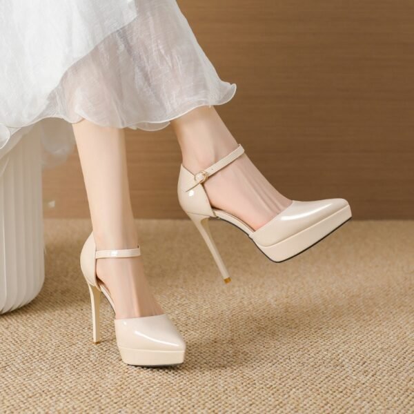 Women Classic Shiny Sandal